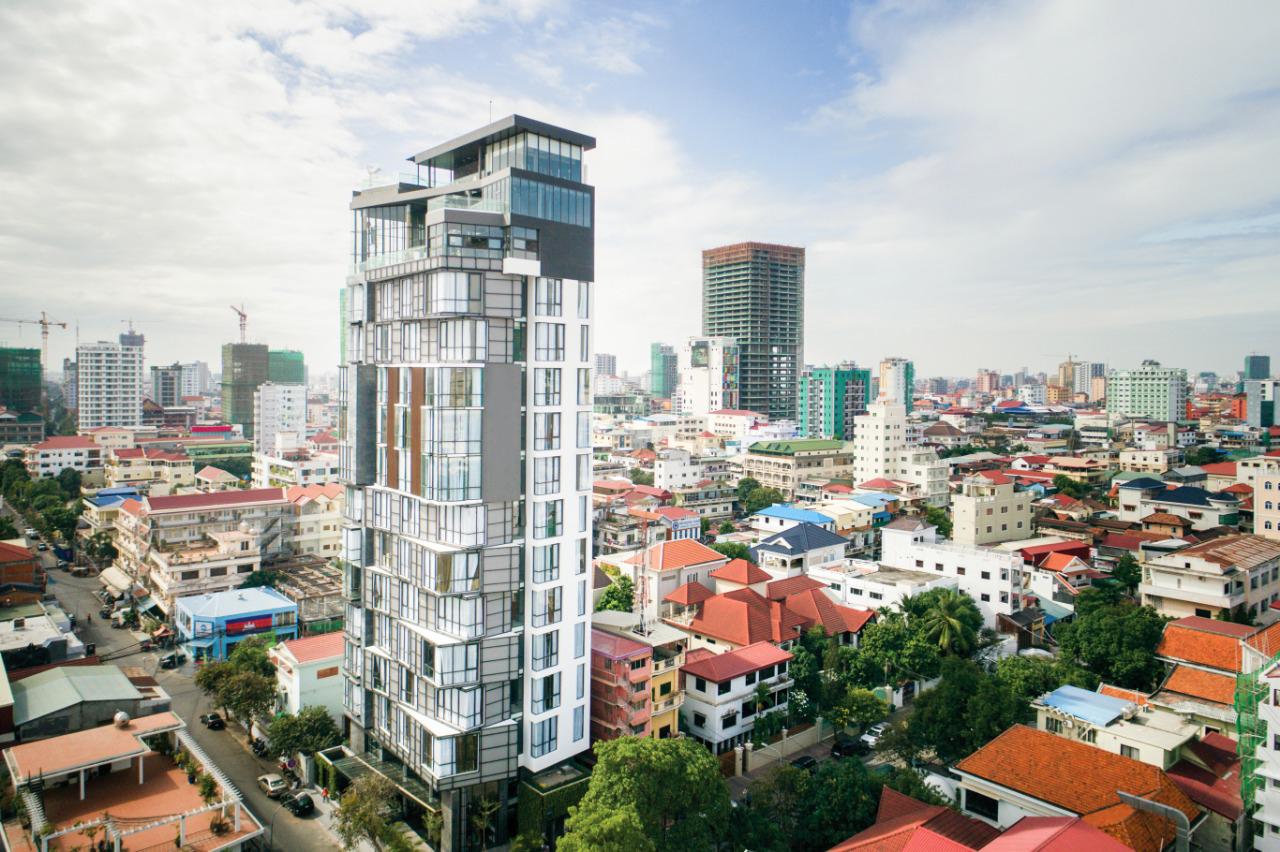 One Eleven Hotel Phnom Penh Exterior foto