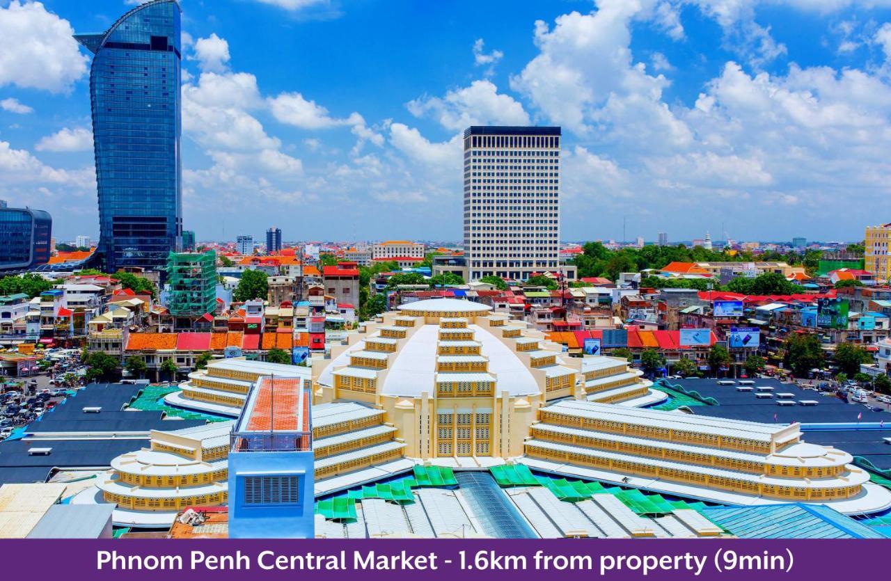 One Eleven Hotel Phnom Penh Exterior foto